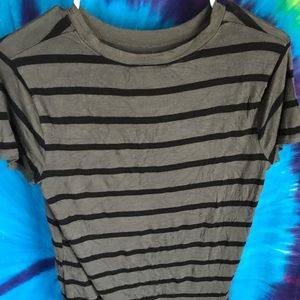 FOREVER 21 STRIPED TEE